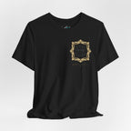 Majeta Script Frame Tee — "No Note, No Worry" White Short Sleeve T-Shirt