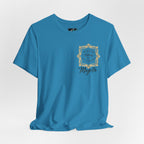 Majeta Script Frame Tee — "No Note, No Worry" White Short Sleeve T-Shirt